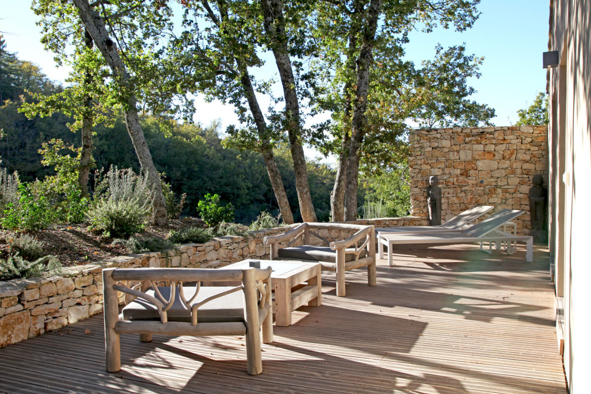 Terrasse, Le Parfum des Collines