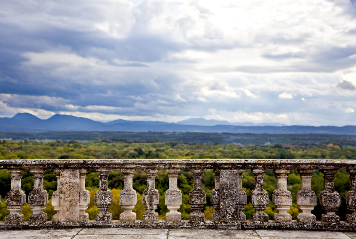 Vue, château de Grignan, dans la Drôme.